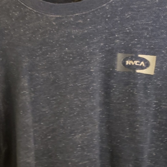 Sweatshirt - Picture 2 of 8